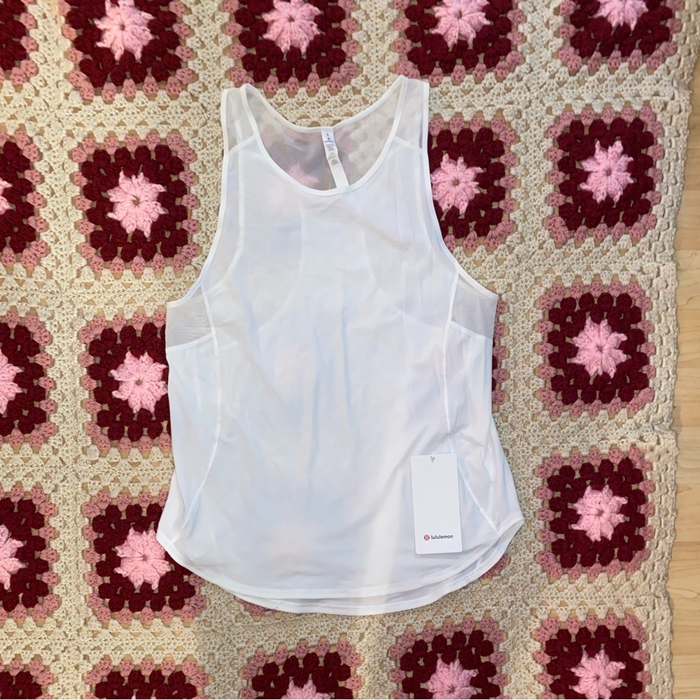 Lululemon Athletica White Fitted Sleeveless Tank Top